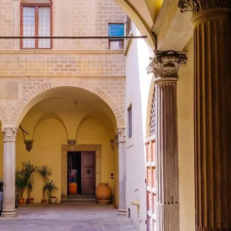 Residenza Ardengo - Renaissance Palace Near Duomo Florence