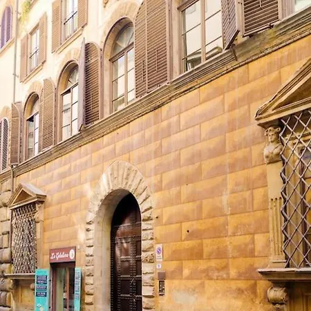 Apartment Residenza Ardengo - Renaissance Palace Near Duomo